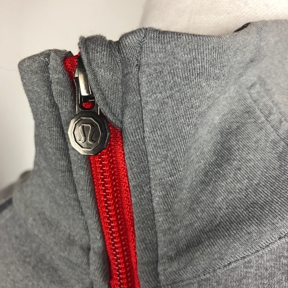 Lululemon Athletica Warm Up Jacket - Picture 2 of 8